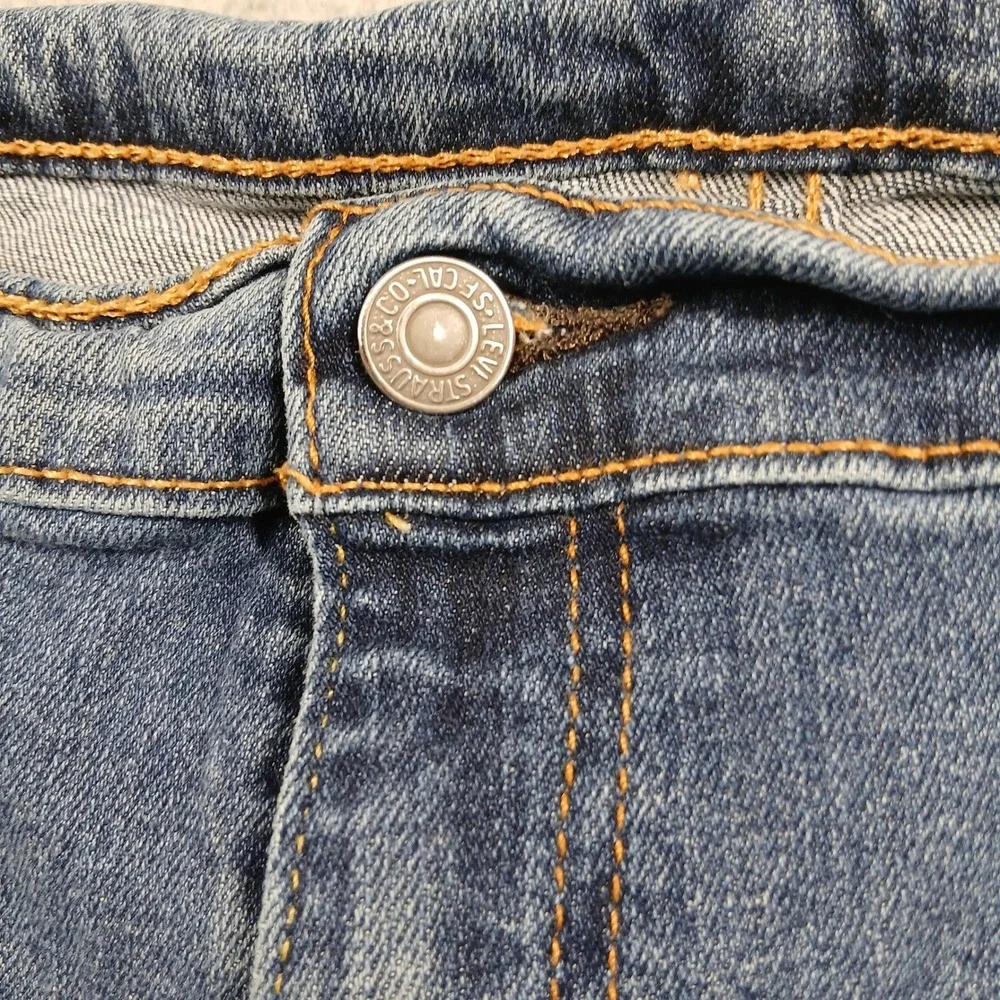 Levi's 559 Relaxed Straight Jeans Mens 52x32 Medium Wash Blue‎ Stretch EUC